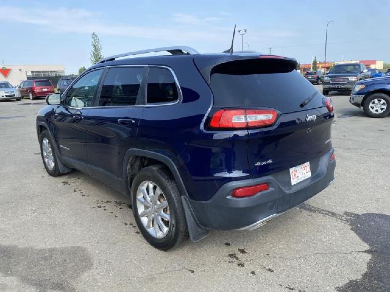 2016 Jeep Cherokee Limited 4WD - Photo #4