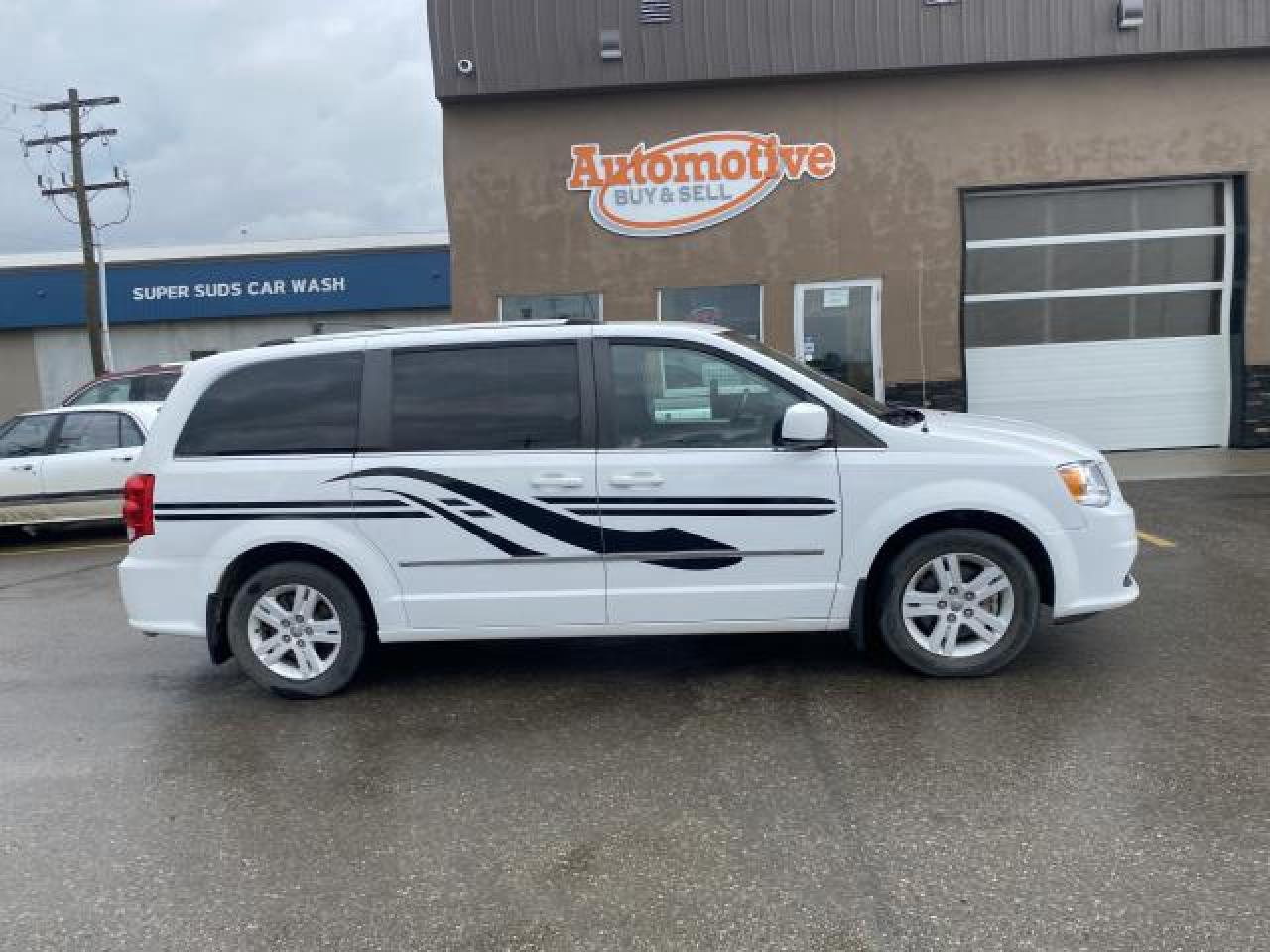 Used 2014 Dodge Grand Caravan Crew for sale in Stettler, AB