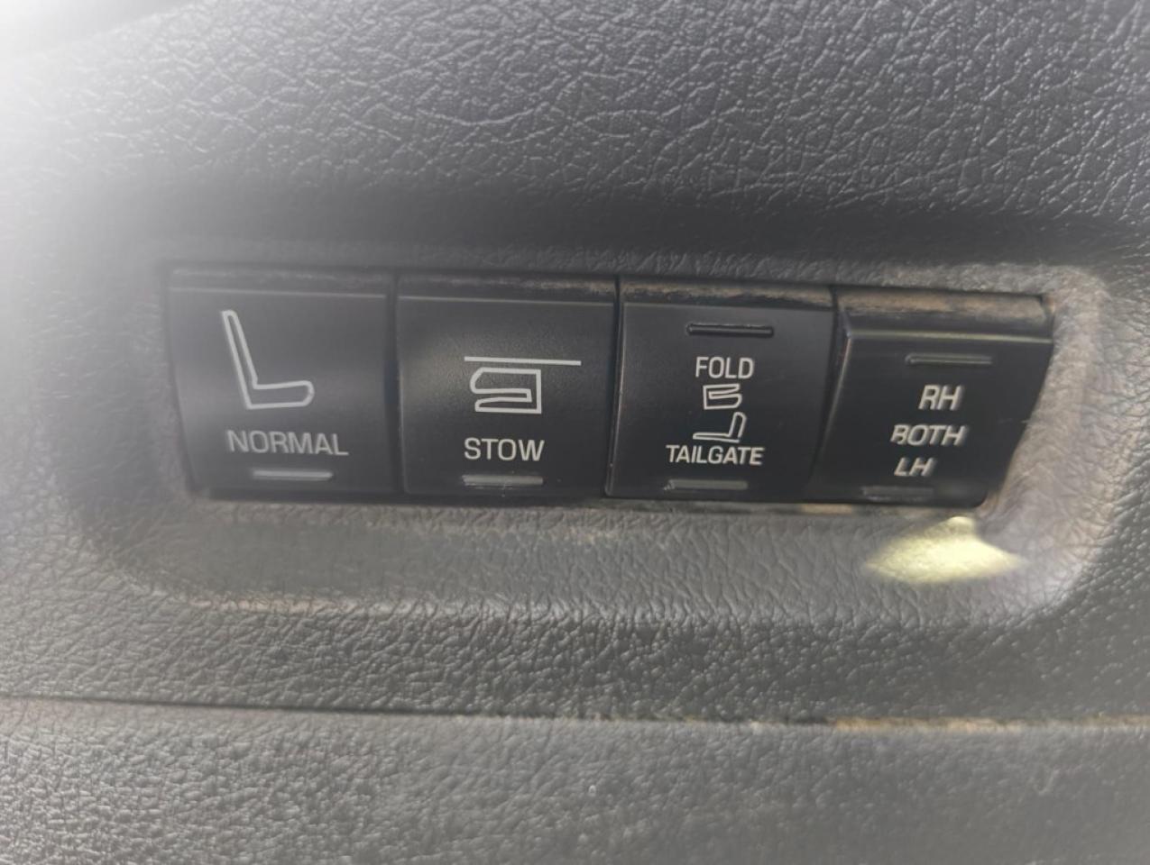 12843961
