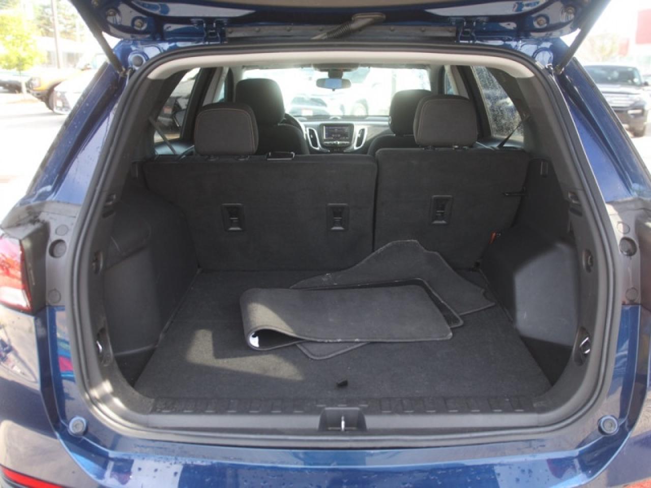 2022 Chevrolet Equinox LT  **HTD SEATS - REM START** Photo