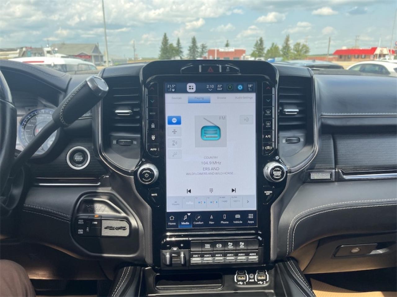 2022 RAM 2500 Limited  -  Navigation Photo5