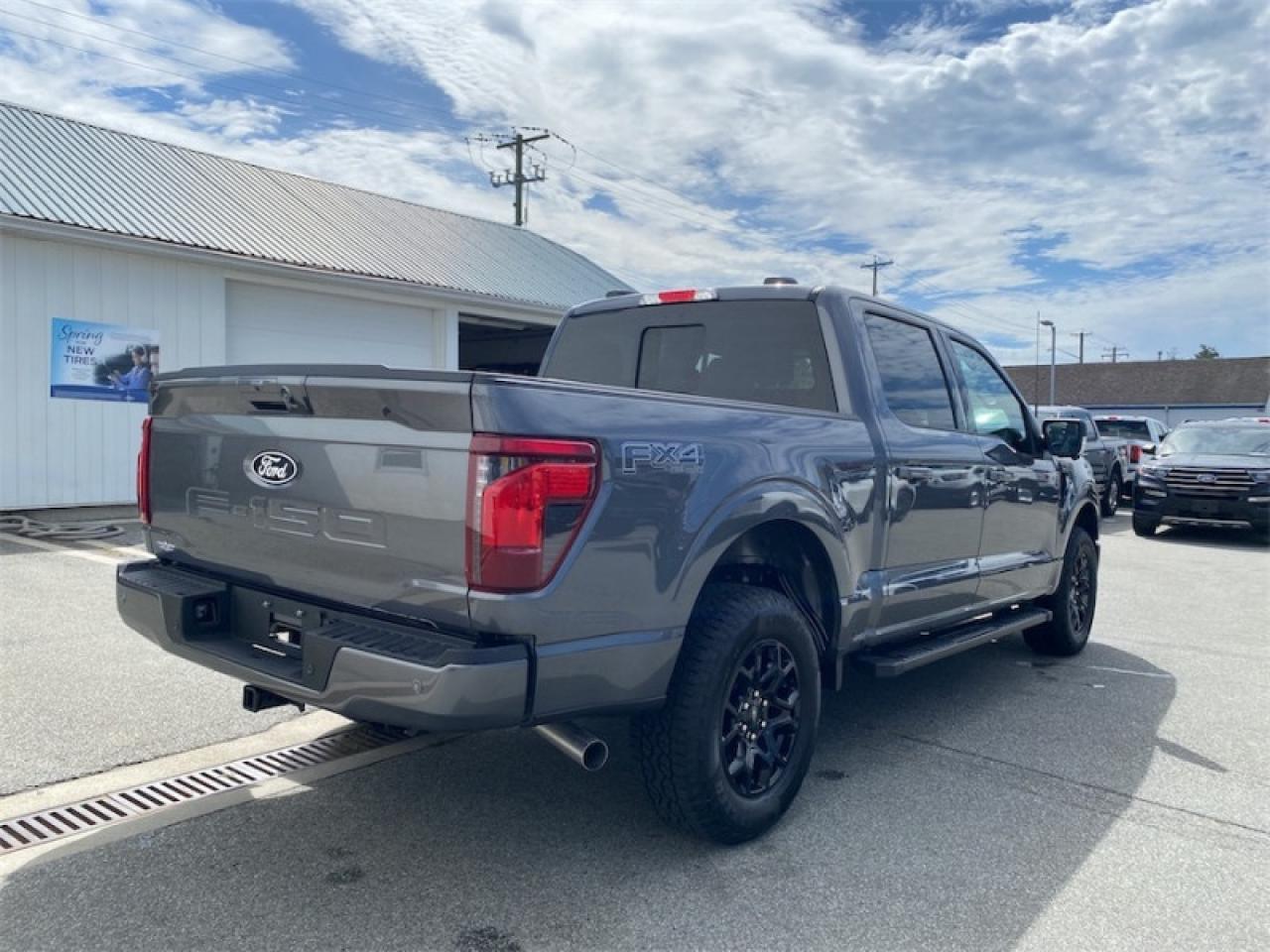 2025 Ford F-150 XLT  - Tow Package Photo4