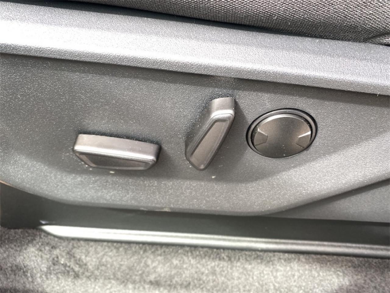 2025 Ford F-150 XLT  - Tow Package Photo5