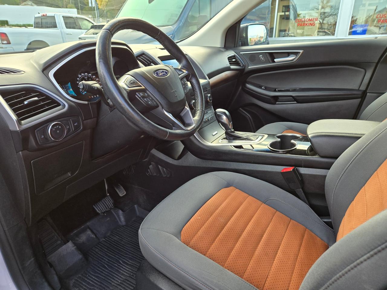 2018 Ford Edge SEL Photo5
