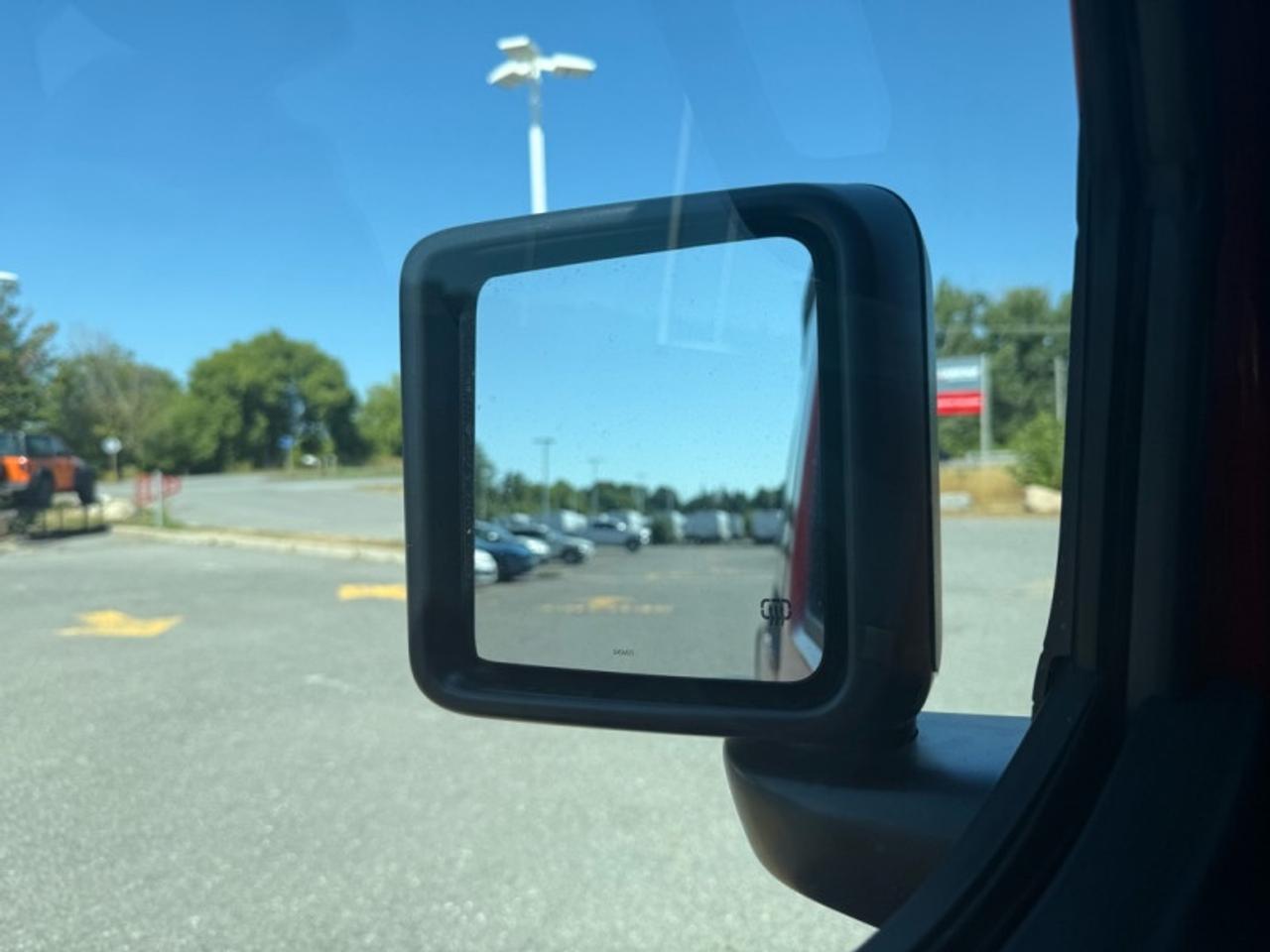 2025 Jeep Wrangler Willys  - Mobile Hotspot -  Proximity Key Photo