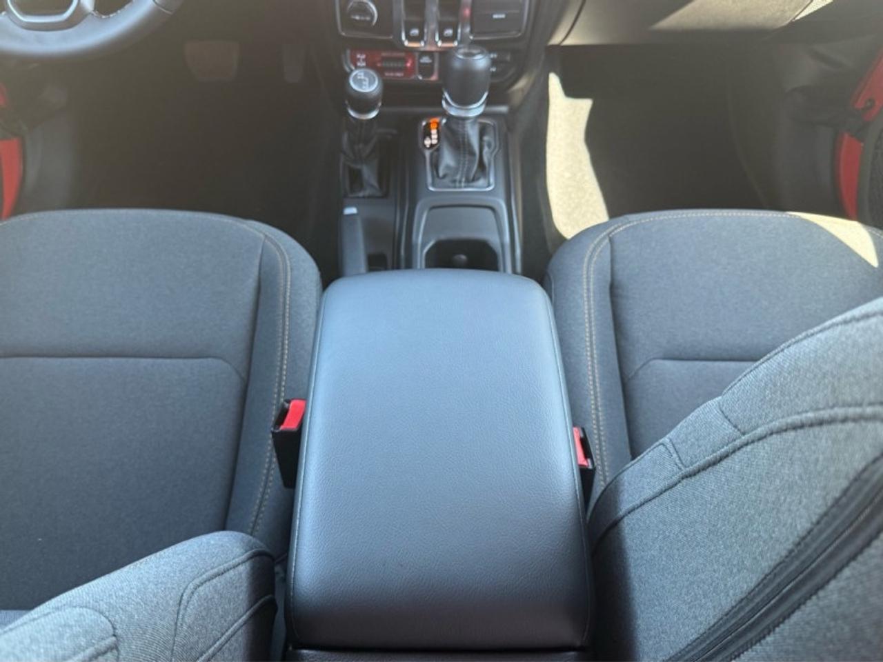 2025 Jeep Wrangler Willys  - Mobile Hotspot -  Proximity Key Photo