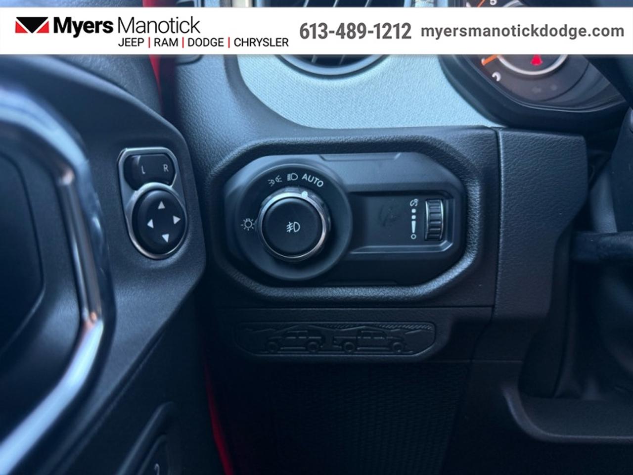 2025 Jeep Wrangler Willys  - Mobile Hotspot -  Proximity Key Photo