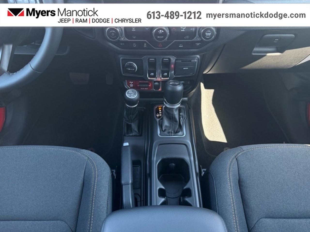 2025 Jeep Wrangler Willys  - Mobile Hotspot -  Proximity Key Photo