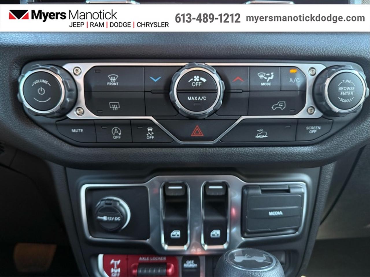 2025 Jeep Wrangler Willys  - Mobile Hotspot -  Proximity Key Photo