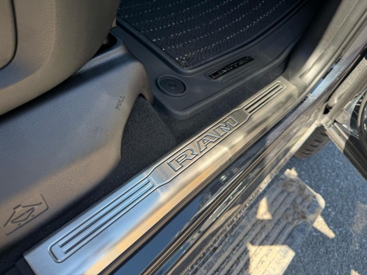 2025 RAM 2500 Limited  - Diesel Engine - Sunroof Photo