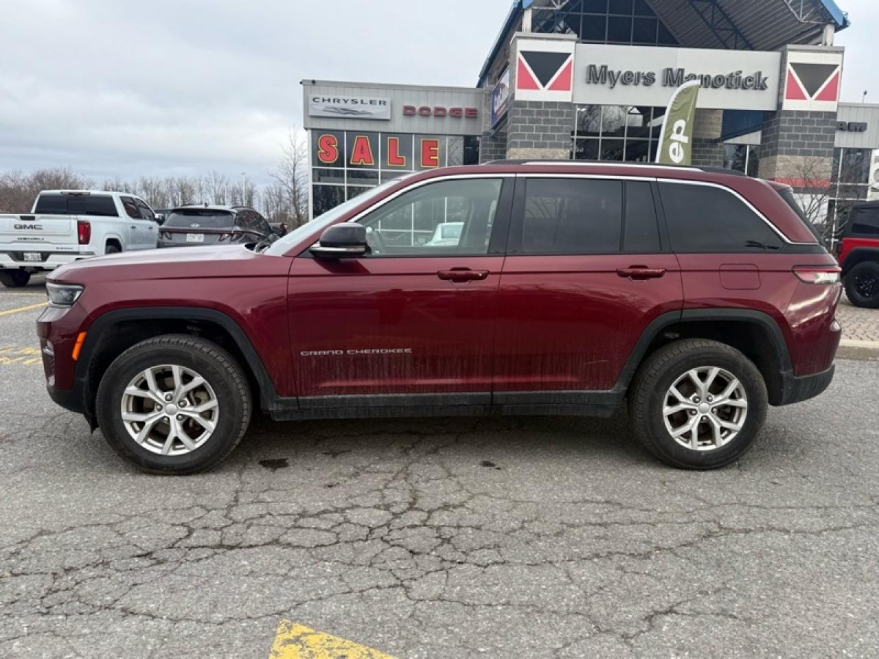 2023 Jeep Grand Cherokee Limited  - Leather Seats Photo