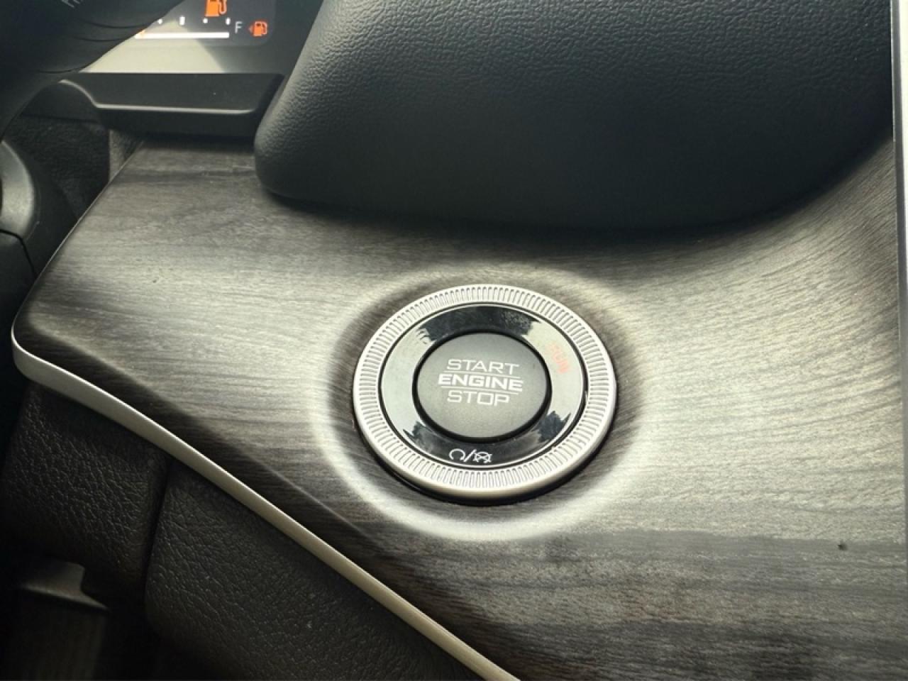 2023 Jeep Grand Cherokee Limited  - Leather Seats Photo