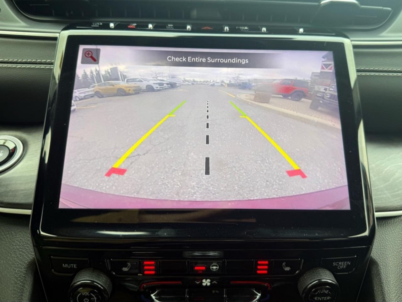 2023 Jeep Grand Cherokee Limited  - Leather Seats Photo