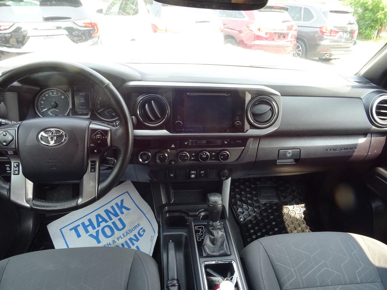 2018 Toyota Tacoma SR5 - Photo #13