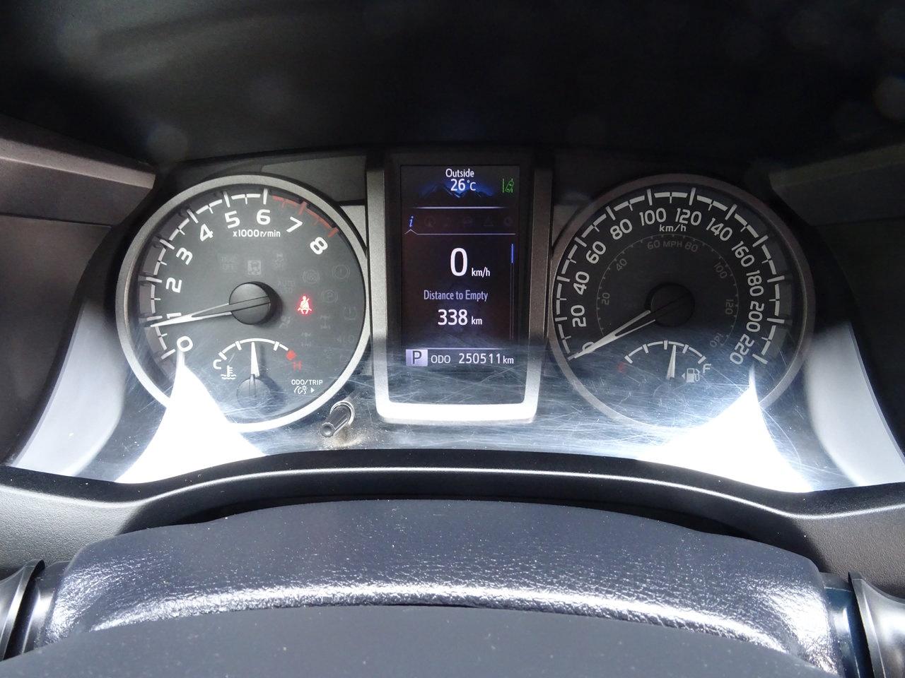 2018 Toyota Tacoma SR5 - Photo #15