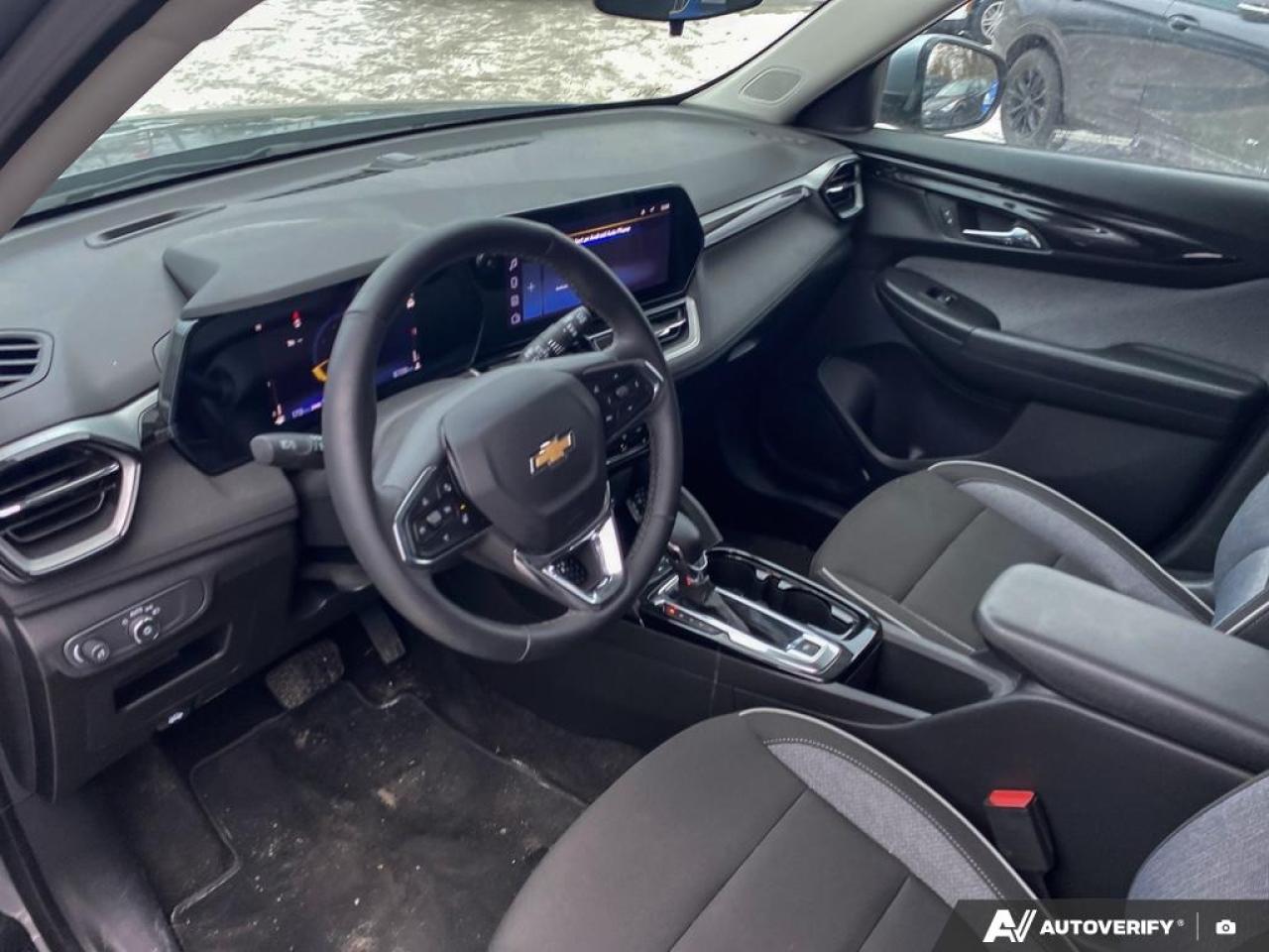 2024 Chevrolet TrailBlazer LT AWD  - Heated Seats Photo