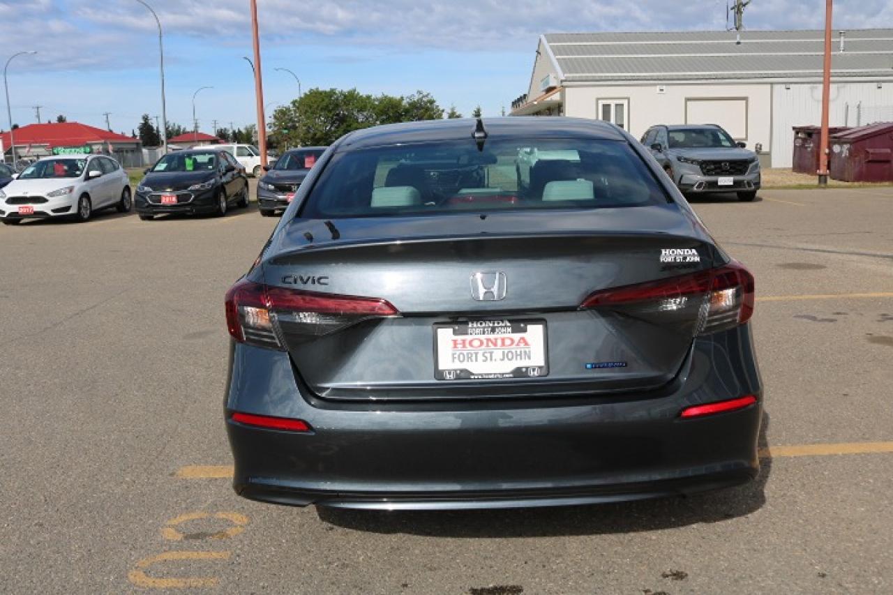 2026 Honda Civic Hybrid Photo4