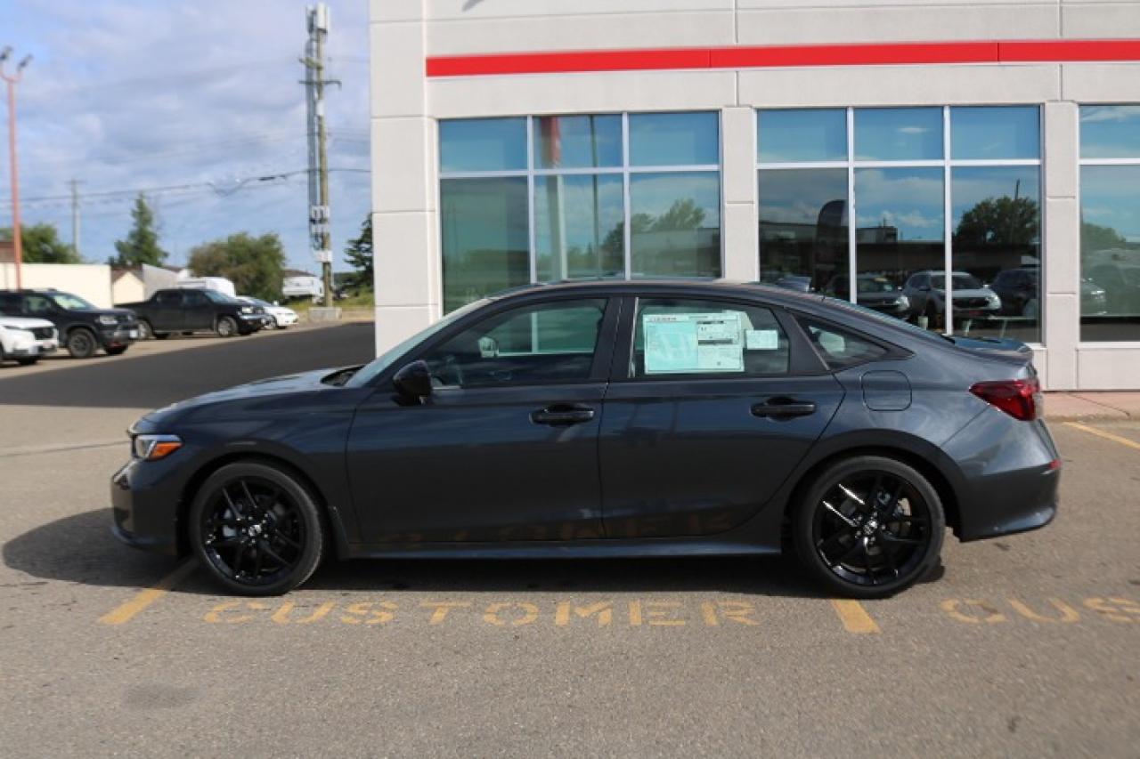 2026 Honda Civic Hybrid Photo1