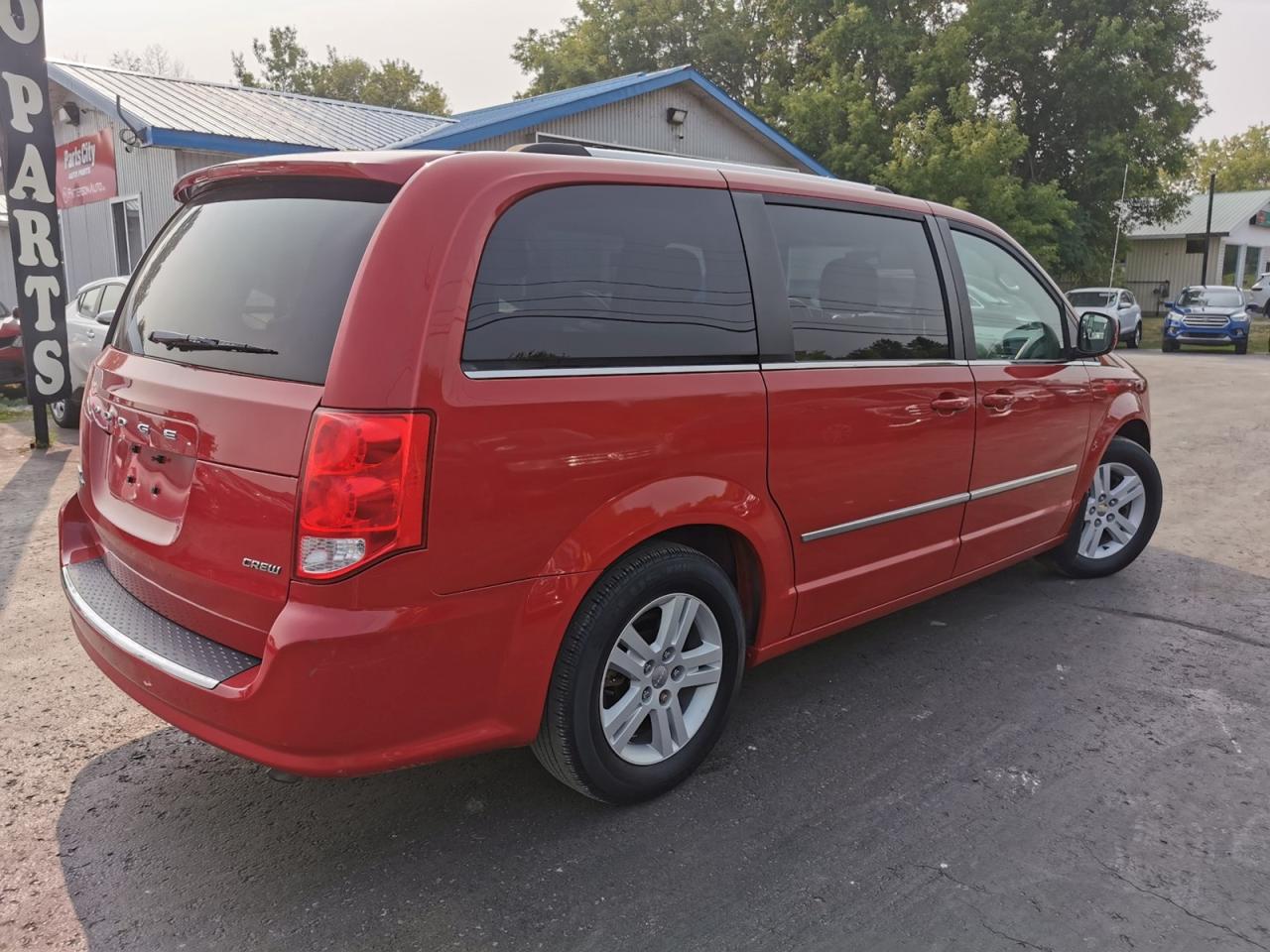 2012 Dodge Grand Caravan Crew - Photo #5