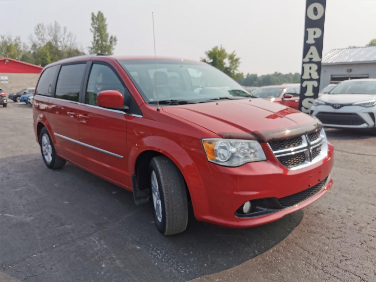 2012 Dodge Grand Caravan Crew - Photo #7