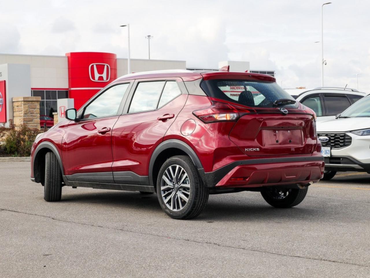 2025 Nissan Kicks Play SV  - Heated Seats -  Apple CarPlay Photo