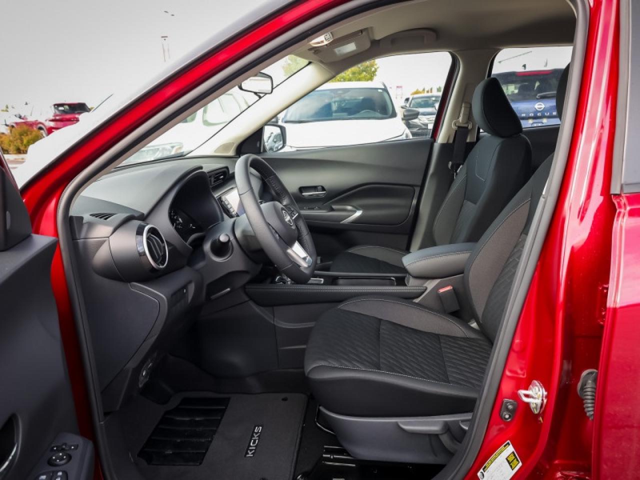 2025 Nissan Kicks Play SV  - Heated Seats -  Apple CarPlay Photo