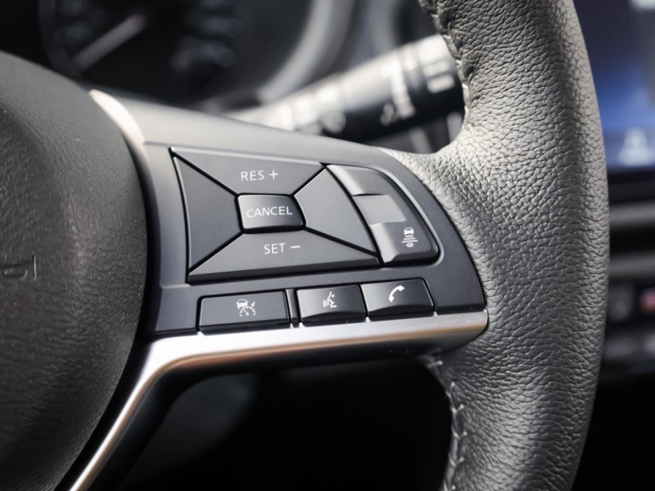 2025 Nissan Kicks Play SV  - Heated Seats -  Apple CarPlay Photo