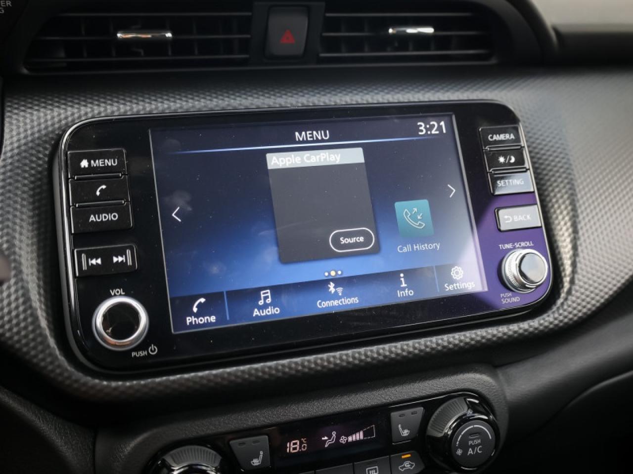 2025 Nissan Kicks Play SV  - Heated Seats -  Apple CarPlay Photo