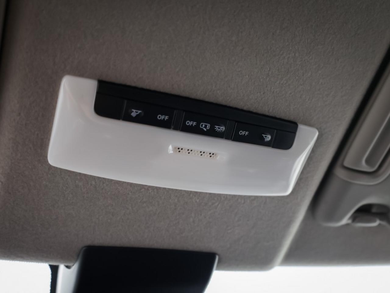 2025 Nissan Kicks Play SV  - Heated Seats -  Apple CarPlay Photo