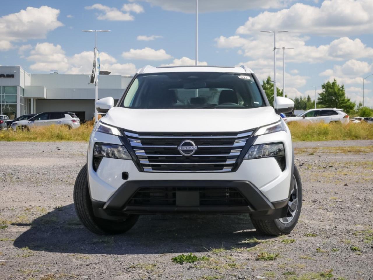 2025 Nissan Rogue SV Moonroof  - Moonroof -  Power Liftgate Photo