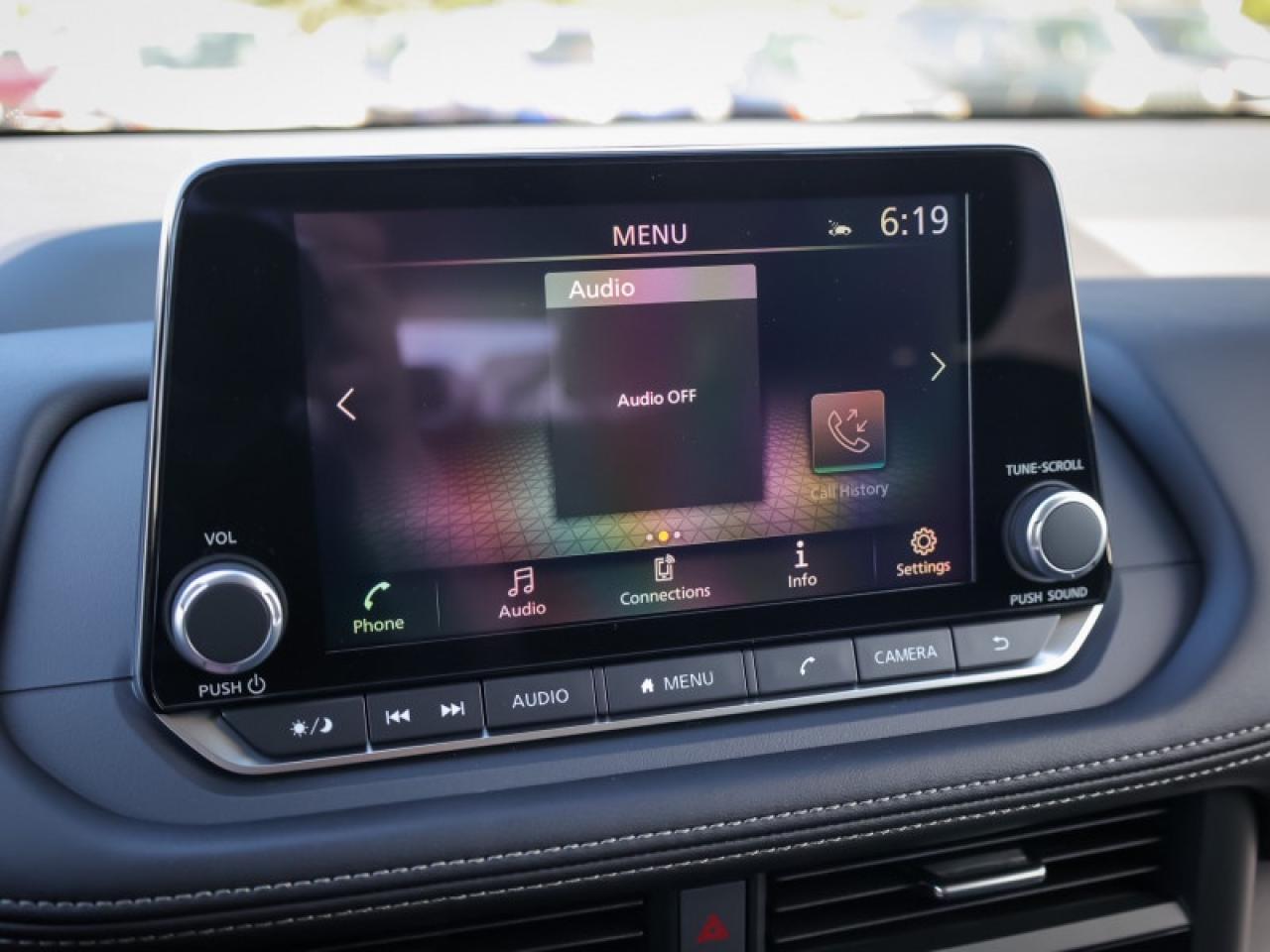 2025 Nissan Rogue SV Moonroof  - Moonroof -  Power Liftgate Photo