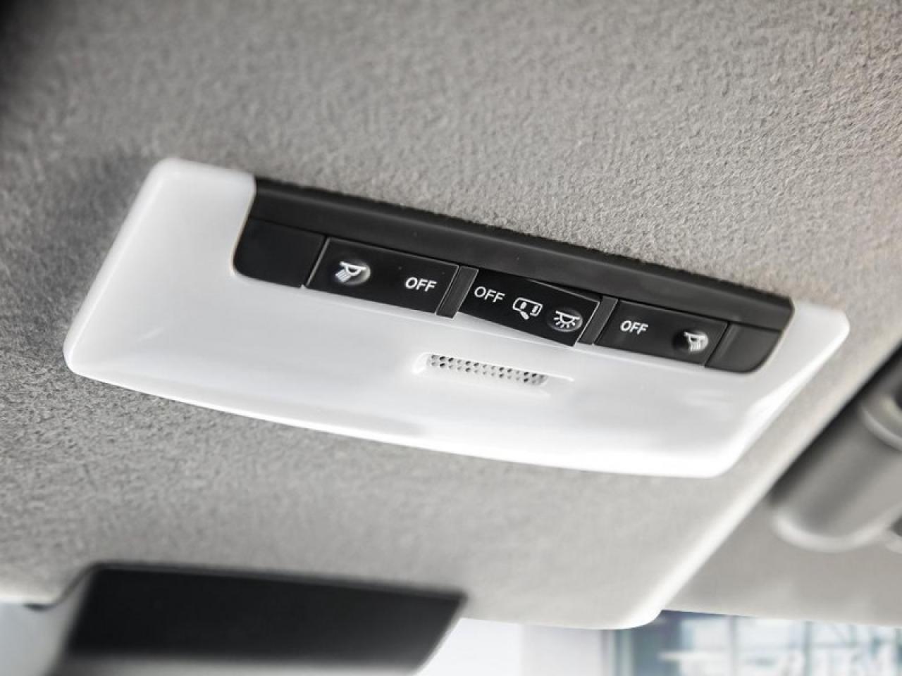 2025 Nissan Kicks Play SV  - Heated Seats -  Apple CarPlay Photo