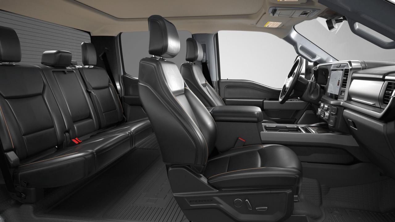 2026 Ford F-350 Super Duty SRW Lariat Photo7