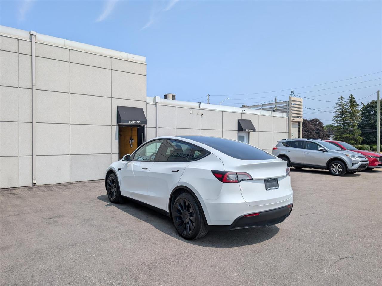 2021 Tesla Model Y LONG RANGE AWD - WHITE INTERIOR - DUAL MOTOR