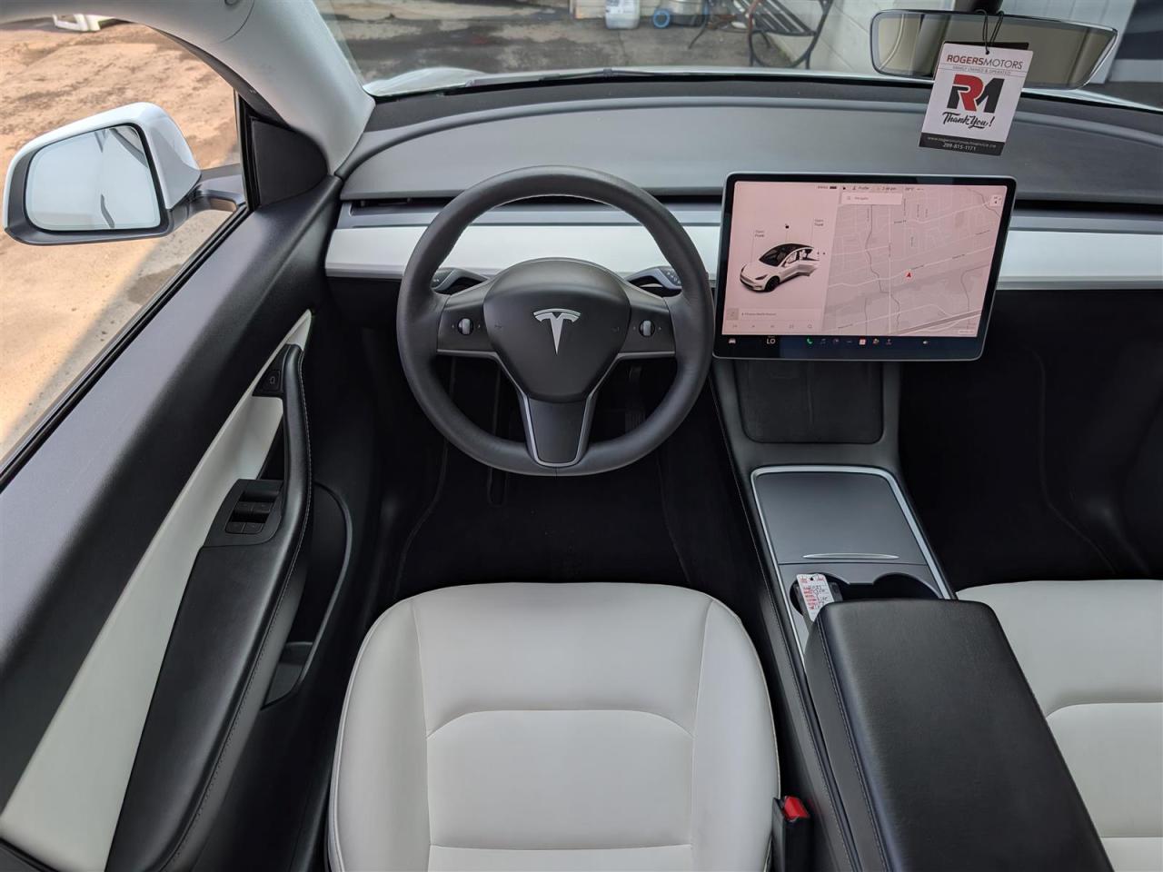 2021 Tesla Model Y LONG RANGE AWD - WHITE INTERIOR - DUAL MOTOR