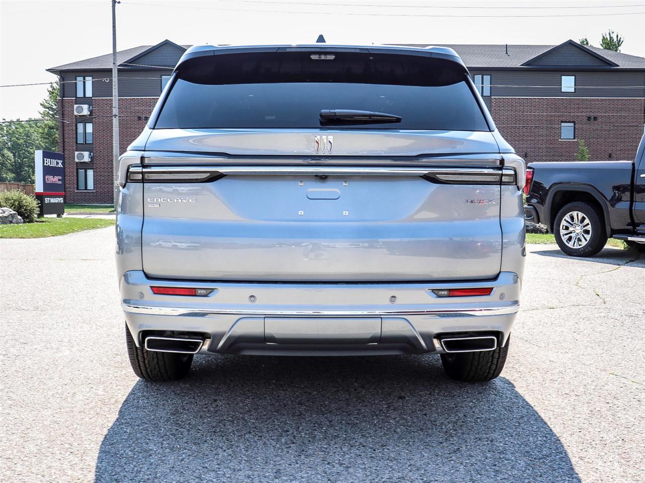 2026 Buick Enclave Avenir Photo3