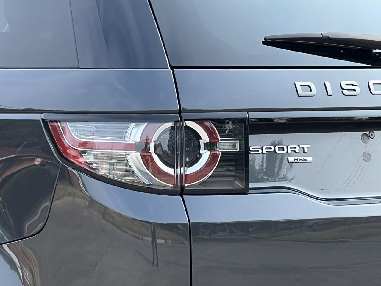 2018 Land Rover Discovery Sport HSE - Photo #7