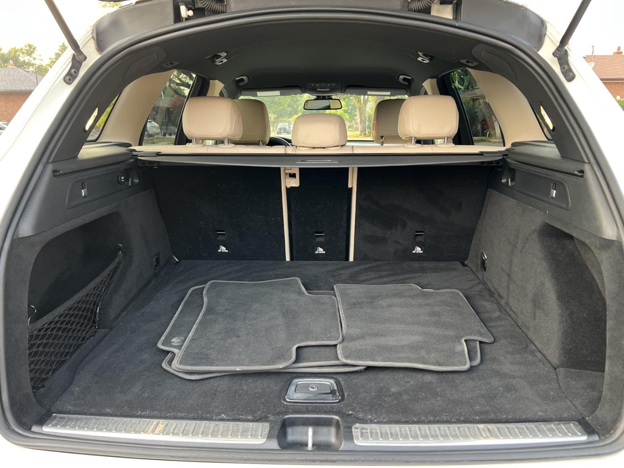 2019 Mercedes-Benz GLC-Class GLC300 4MATIC - Photo #8