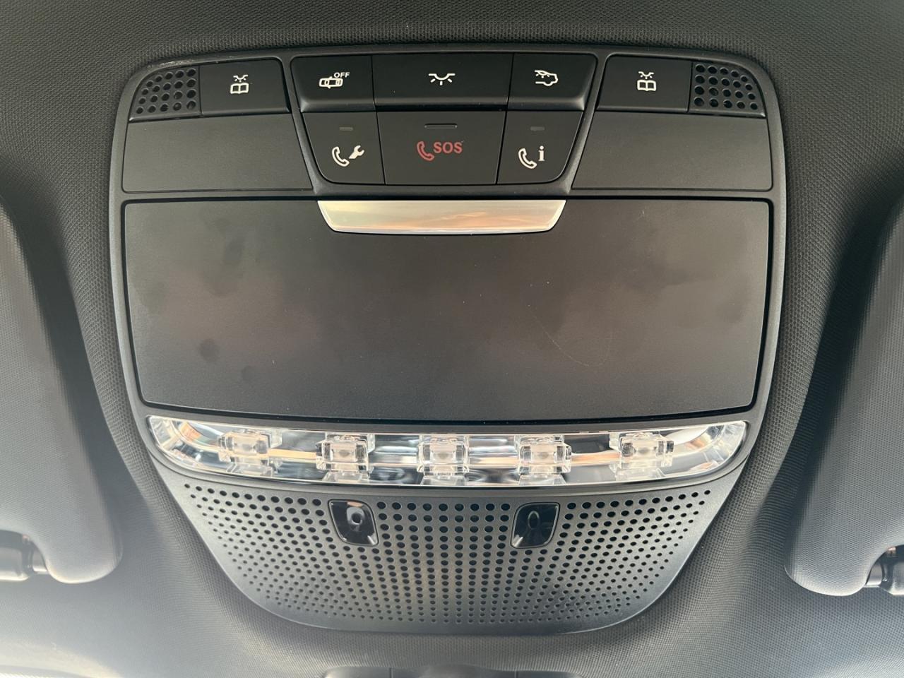 2019 Mercedes-Benz GLC-Class GLC300 4MATIC - Photo #23