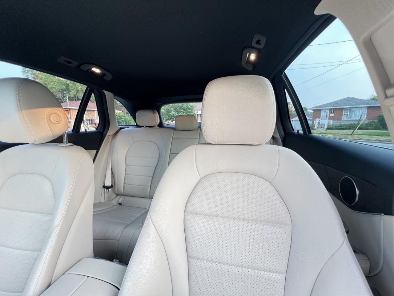 2019 Mercedes-Benz GLC-Class GLC300 4MATIC - Photo #24