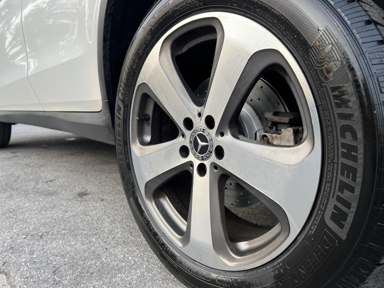 2019 Mercedes-Benz GLC-Class GLC300 4MATIC - Photo #25