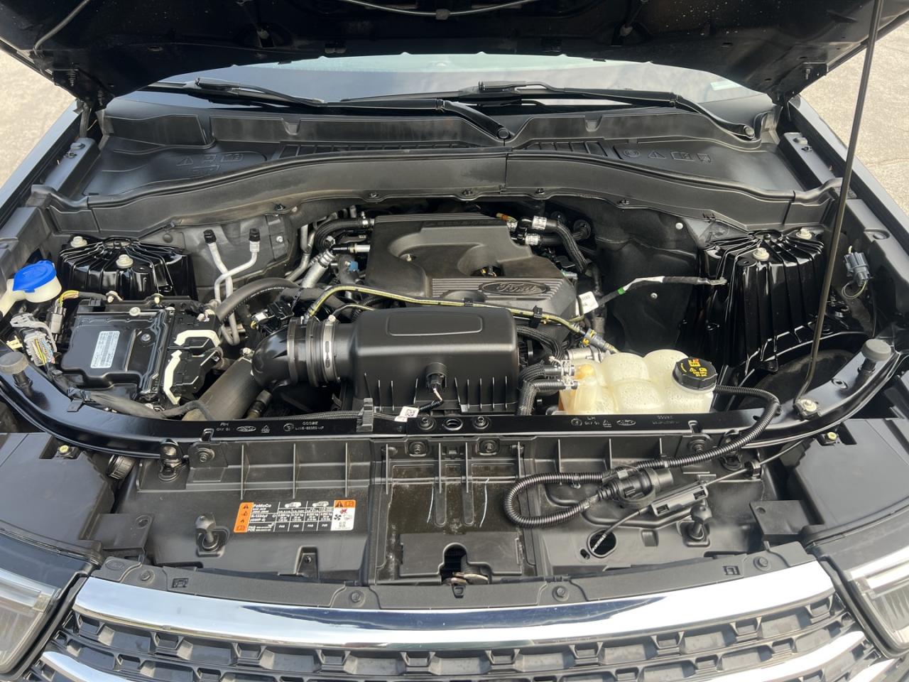 2020 Ford Explorer XLT AWD - Photo #26