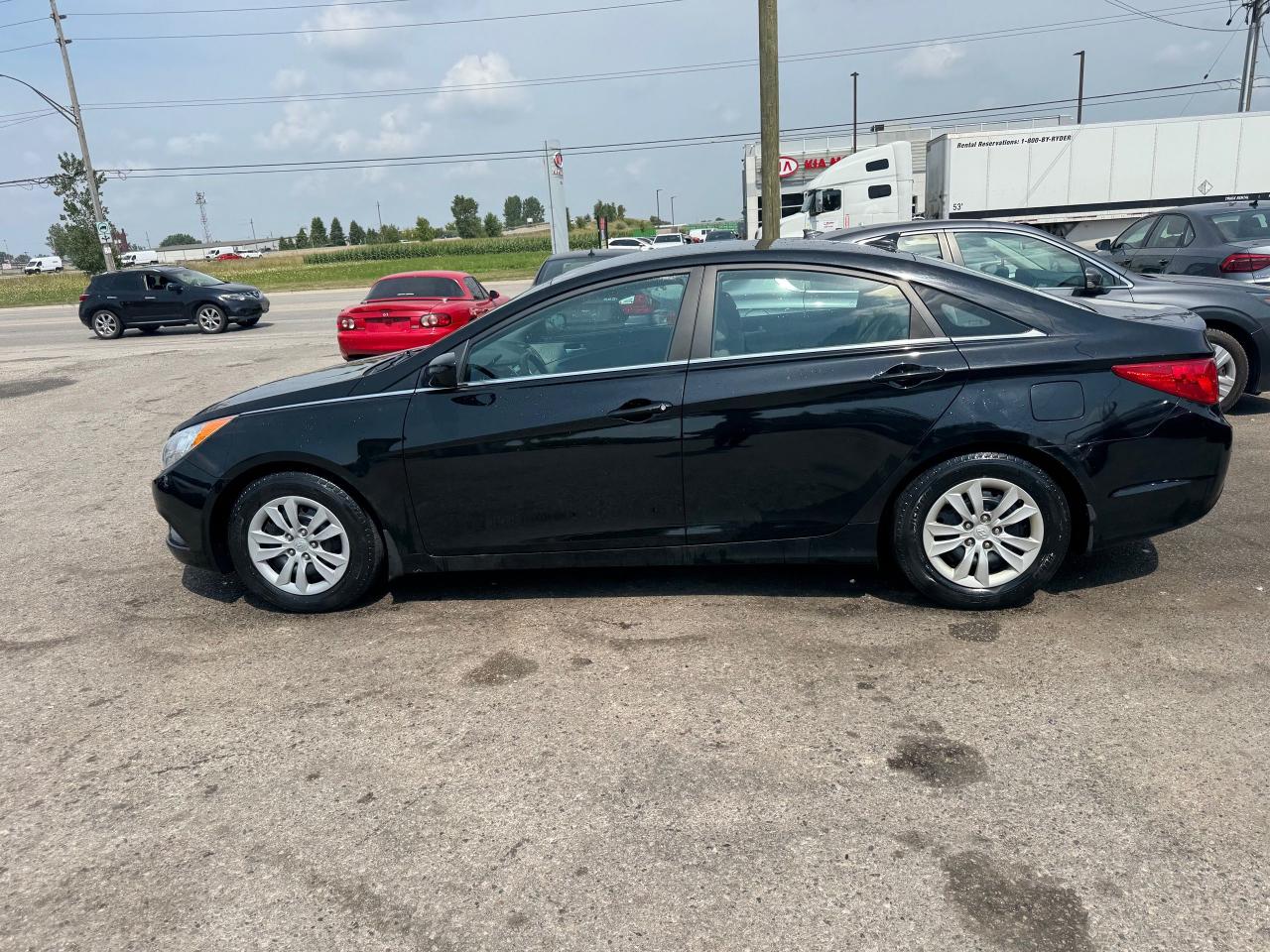 2013 Hyundai Sonata GL, SEDAN, AUTO, 4 CYL, ONLY 164KMS, CERTIFIED - Photo #2