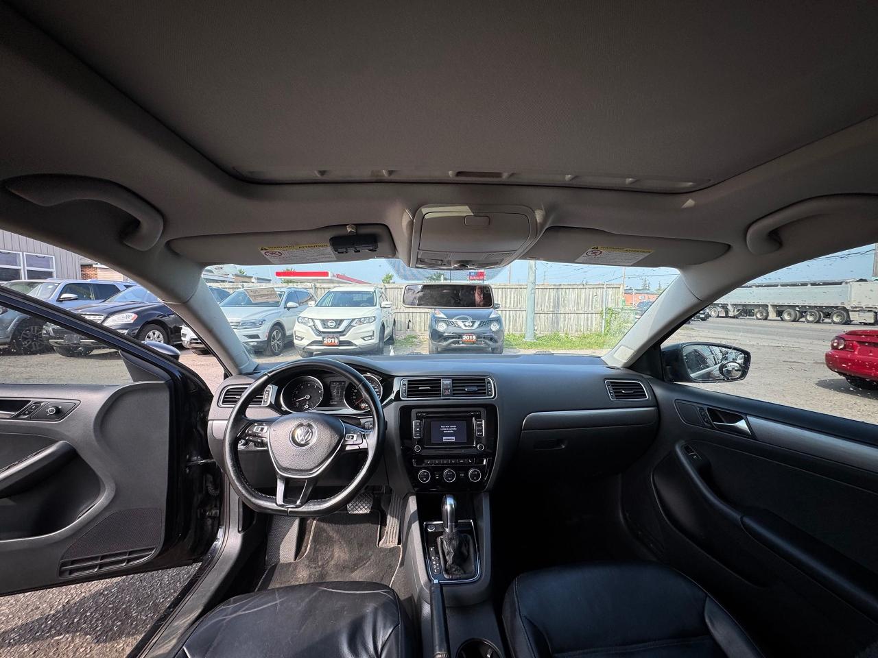 2015 Volkswagen Jetta HIGHLINE, LEATHER, AUTO, LOADED, CERTIFIED - Photo #14