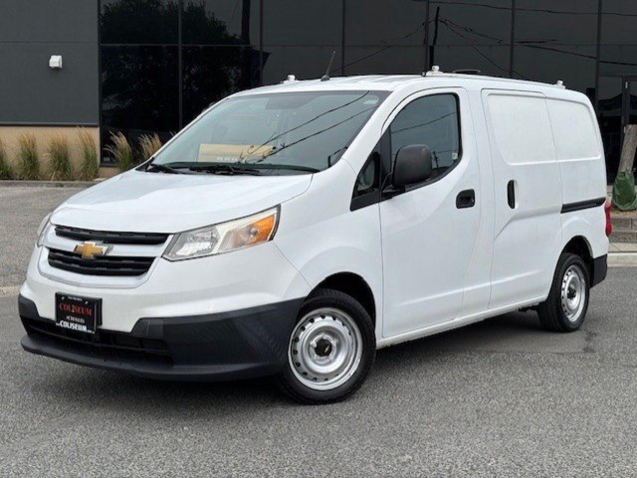 Used 2015 Nissan NV 200 LT ONLY 90,000KM-DIVIDER-LADDER RACKS-NISSAN NV200 for sale in Toronto, ON