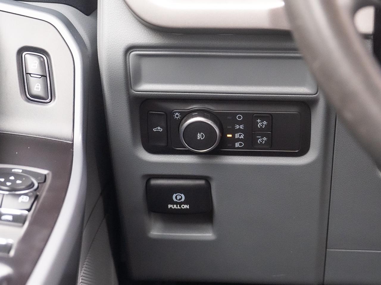 2021 Ford F-150 XLT Photo10