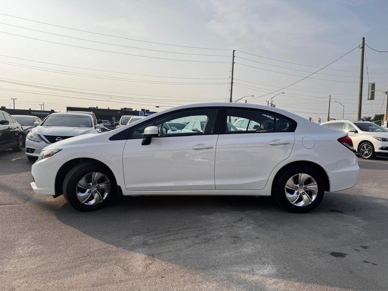 2015 Honda Civic AUTO LOW KM HEATED SEATS BACKUPCAM BLUETOOTH - Photo #4