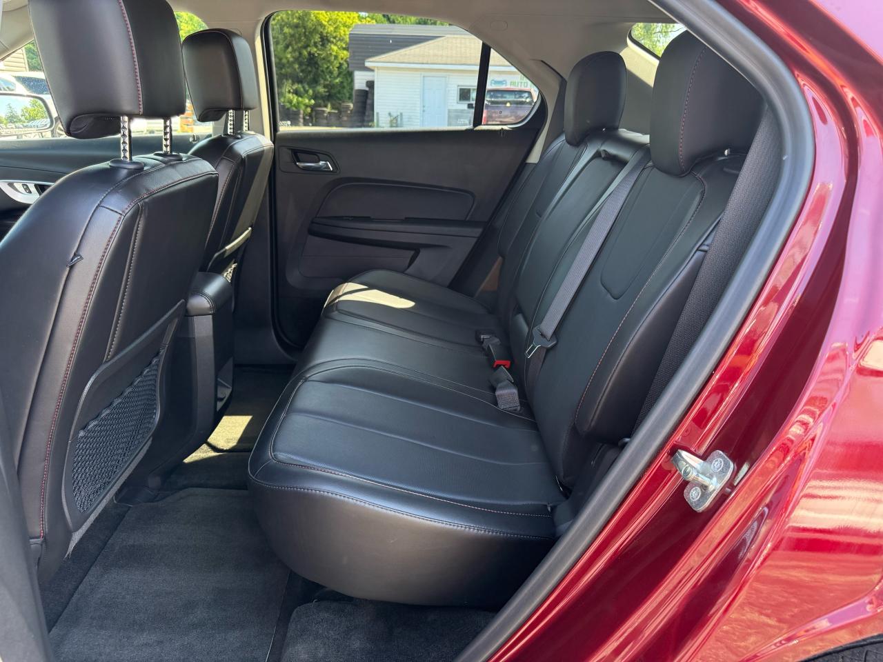 2017 Chevrolet Equinox Premier Photo13