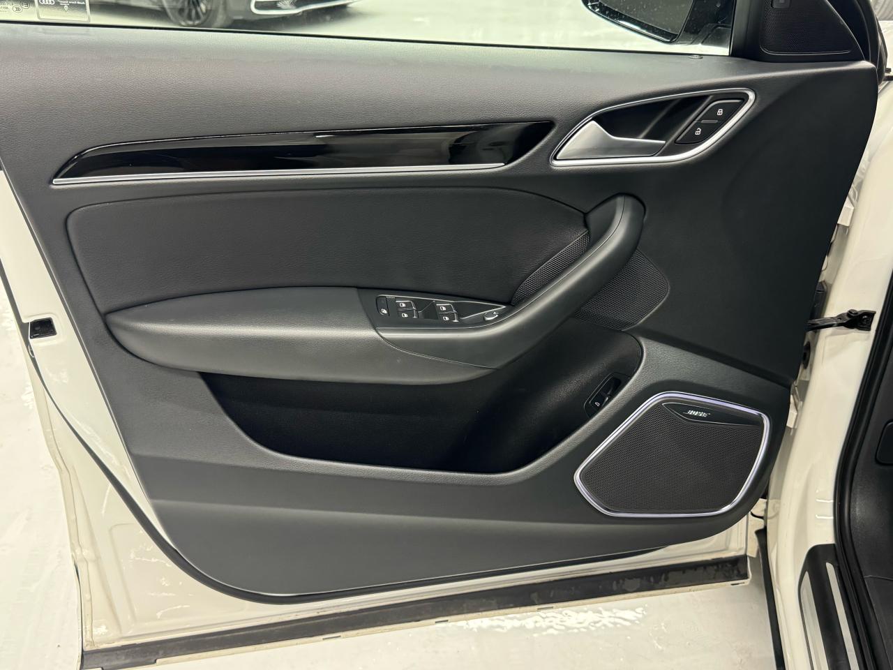 2018 Audi Q3 TECHNIK S-LINE|NAV|BACKUP|BSM|LKA|PANO|BOSE| - Photo #6