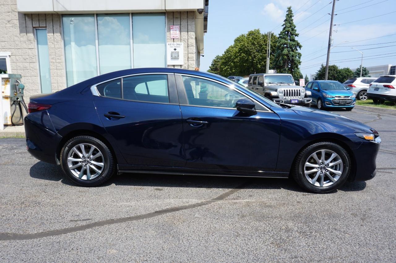 2019 Mazda MAZDA3 2.5L SELECT CERTIFIED *ACCIDENT FREE*MAZDA MAINTAIN* CAMERA BLUETOOTH HEATED SEATS CRUISE ALLOYS - Photo #8